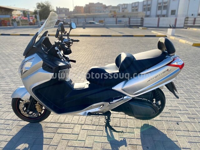 2015 إس واي إم Maxsym