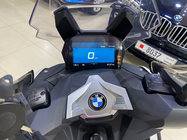 2021 بي إم دبليو 4 Series