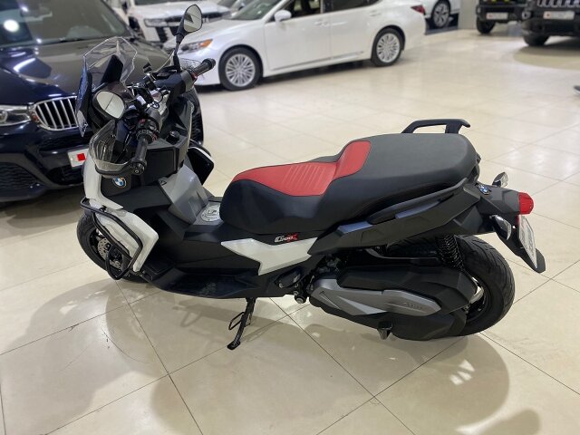 2021 بي إم دبليو 4 Series