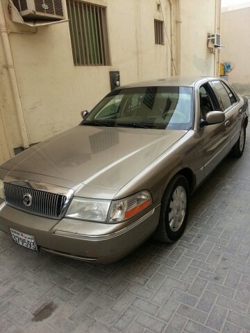 2003 فورد جراند ماركيز