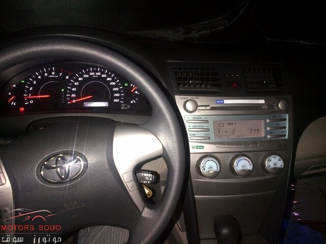 2011 Toyota Aurion