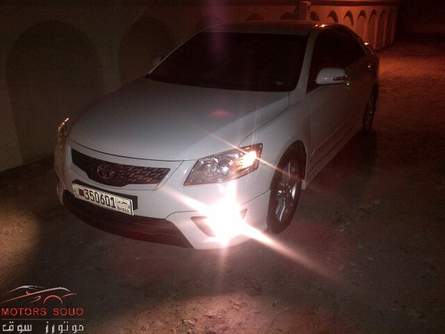 2011 Toyota Aurion