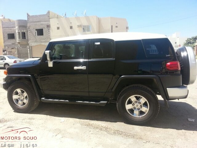 2010 تويوتا إف جيه