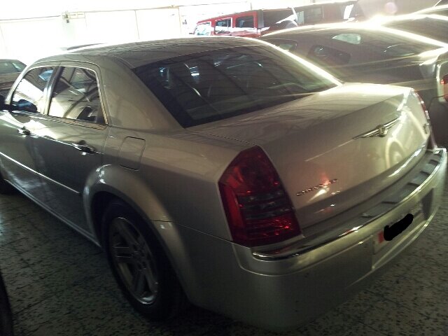 2005 كرايسلر أخرى