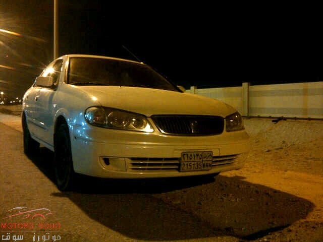 2004 نيسان صني