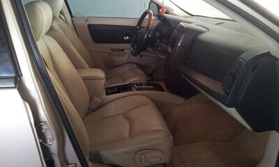 2005 Cadillac SRX