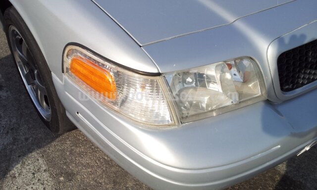 2003 Ford Crown Victoria