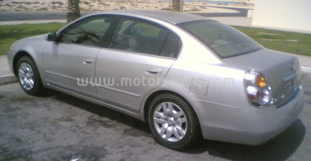 2005 نيسان ألتيما