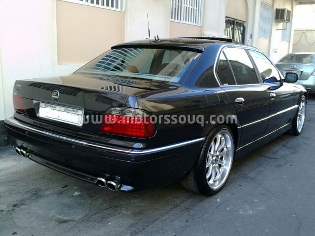 1995 بي إم دبليو 730