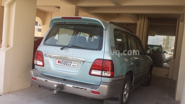 2001 Toyota Land Cruiser