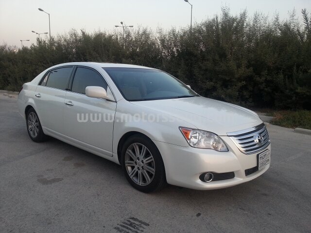 2009 تويوتا أفالون