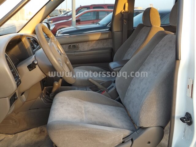 2003 نيسان باث فايندر