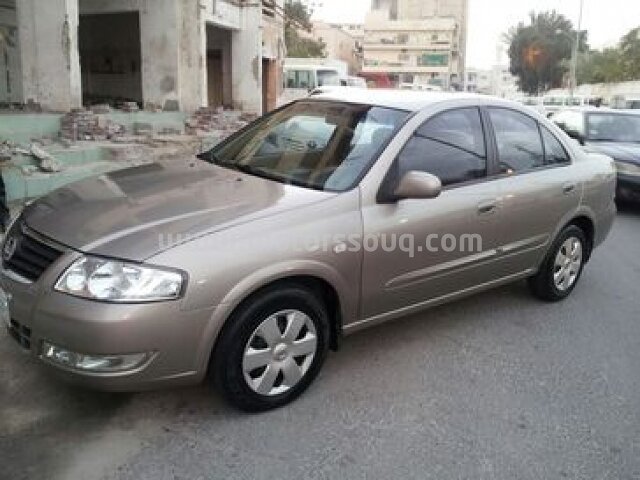 2010 نيسان صني