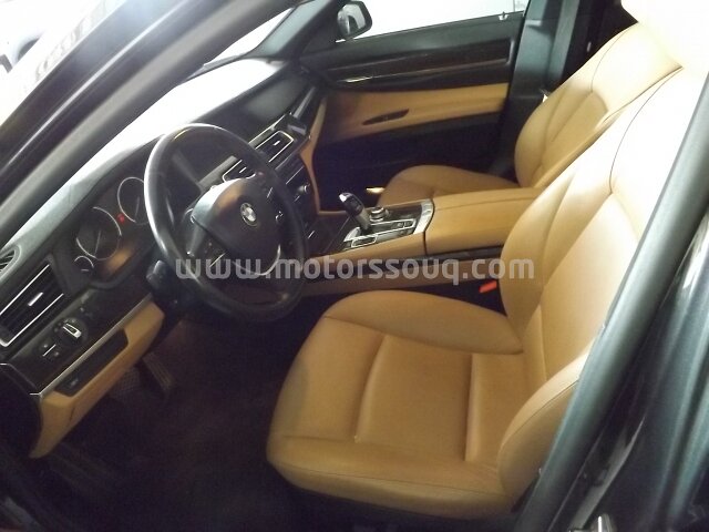 2011 BMW 730