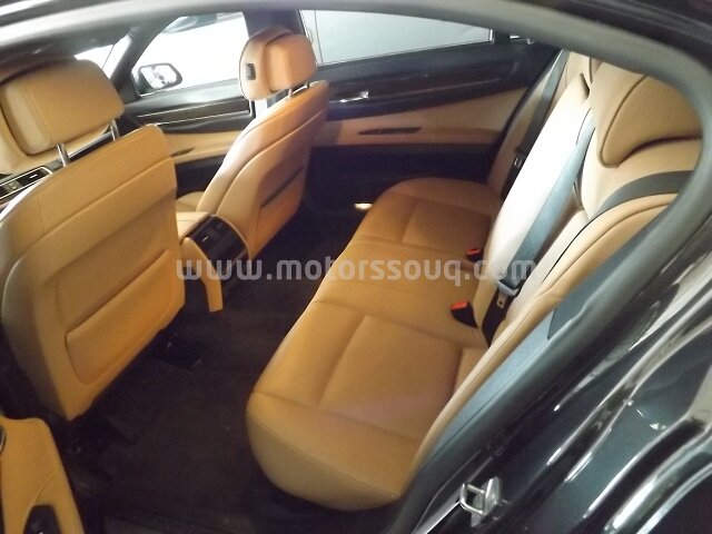 2011 BMW 730