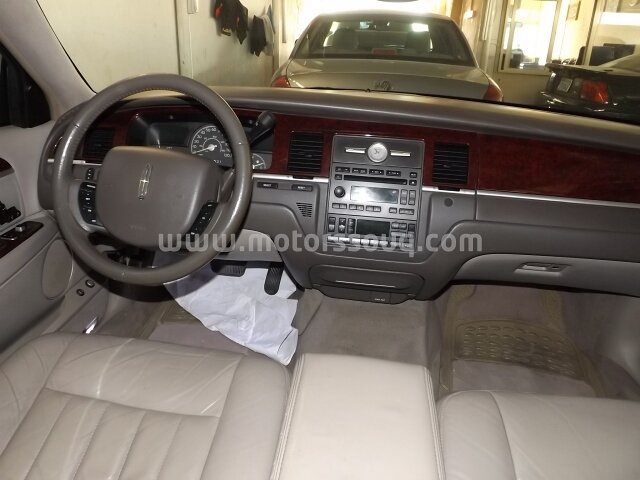 2005 Lincoln Other
