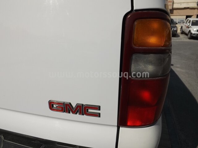 2001 GMC Suburban