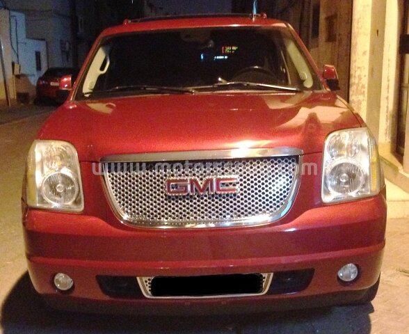 2007 GMC Denali