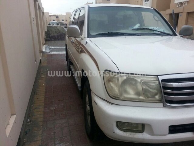 1999 تويوتا لاند كروزر