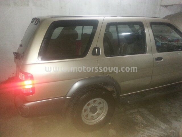 2002 نيسان باث فايندر