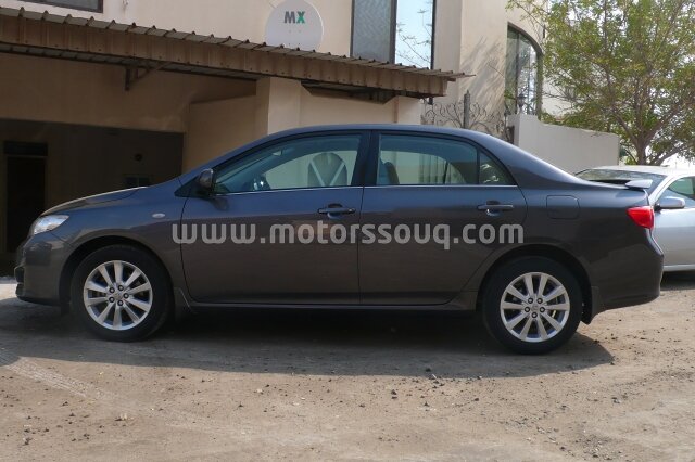 2009 تويوتا كورولا