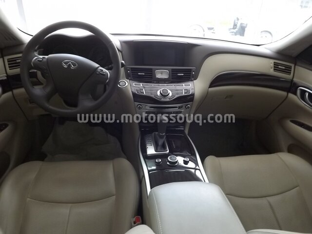 2012 Infiniti M