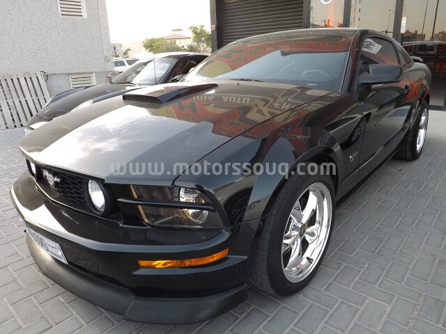2005 Ford Mustang