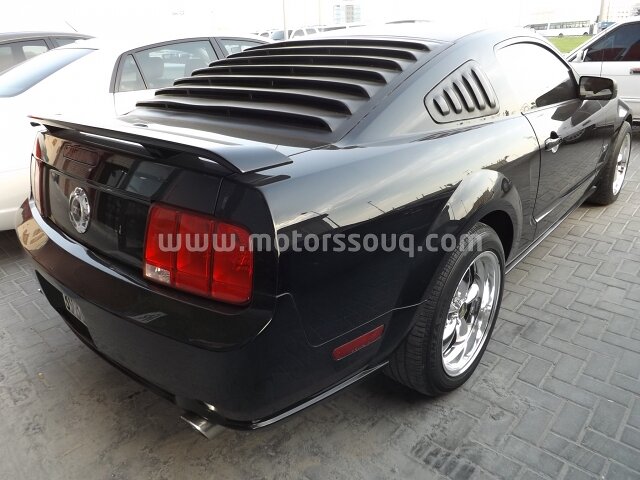 2005 Ford Mustang