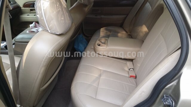 2003 Ford Grand Marquis