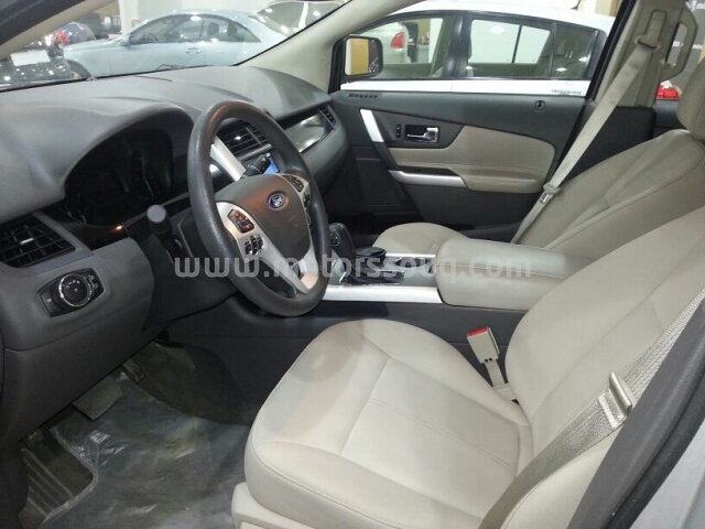 2013 فورد إيدج
