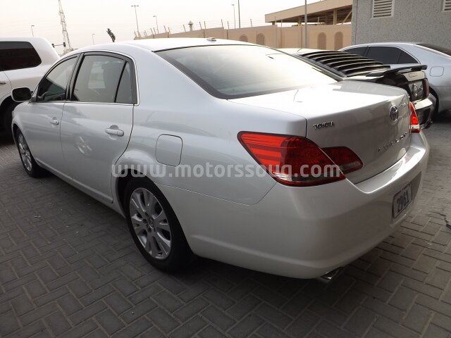 2010 Toyota Avalon