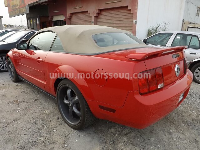 2005 فورد موستانج
