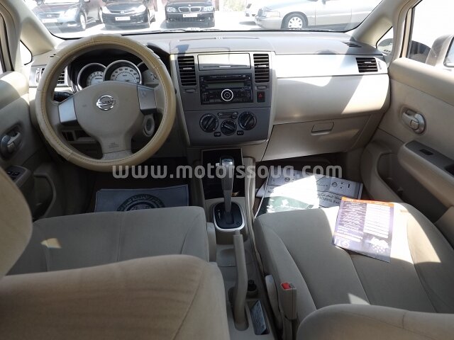 2010 Nissan Tiida