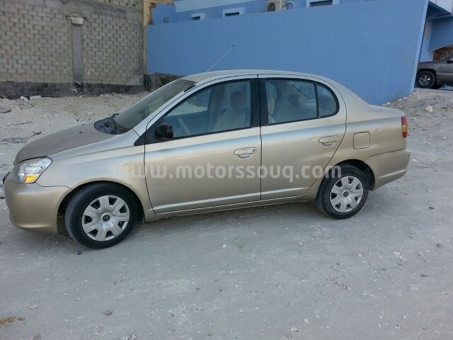 2004 تويوتا إيكو