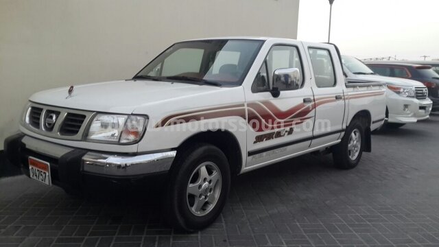 2004 نيسان بيك أب