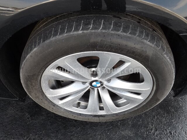 2012 BMW 730