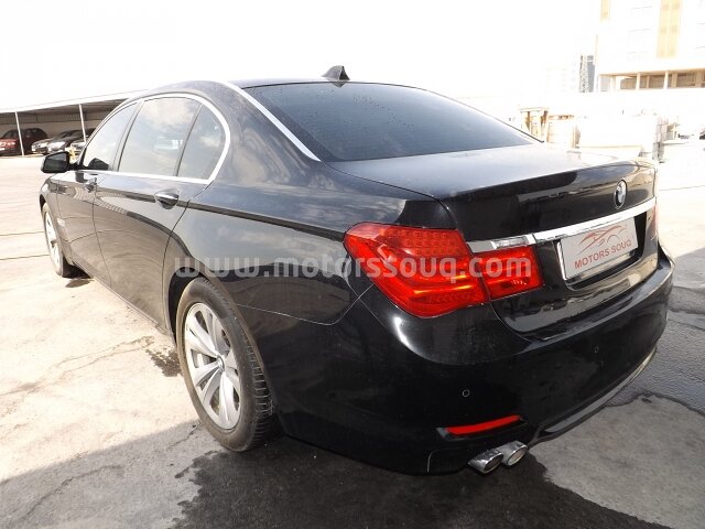 2012 BMW 730