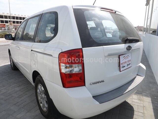 2010 KIA Carnival