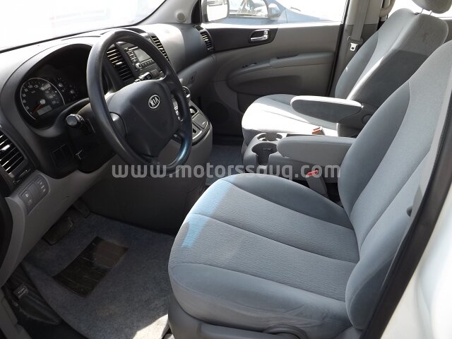 2010 KIA Carnival
