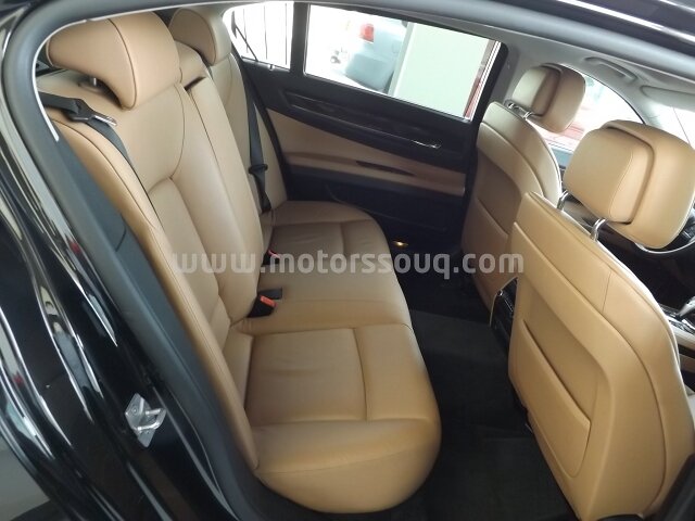 2012 BMW 730