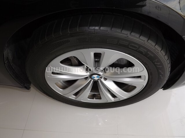 2012 BMW 730