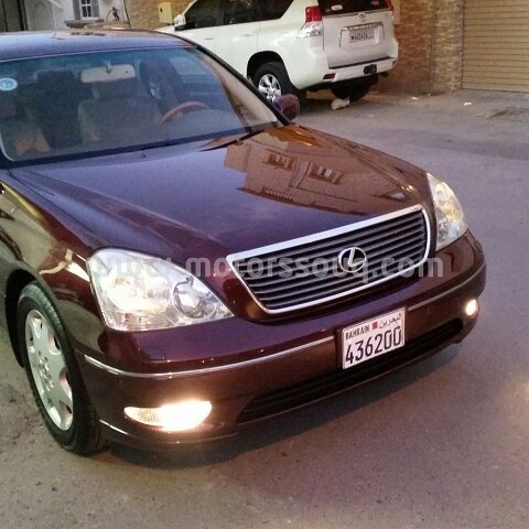 2001 لكزس إل إس