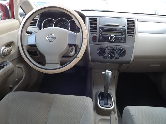 2011 Nissan Tiida
