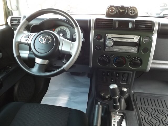 2010 Toyota FJ