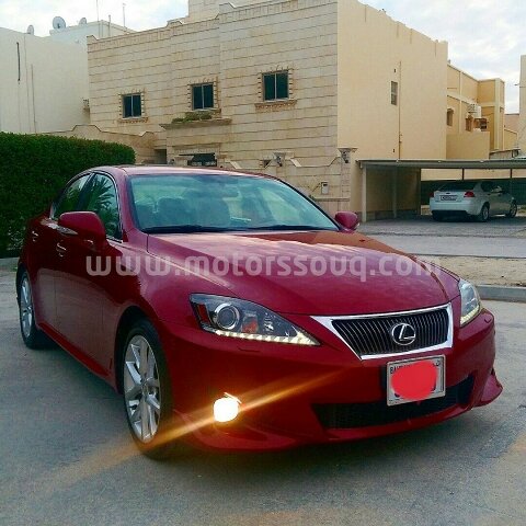 2012 لكزس آي إس