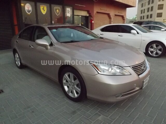 2009 لكزس إي إس