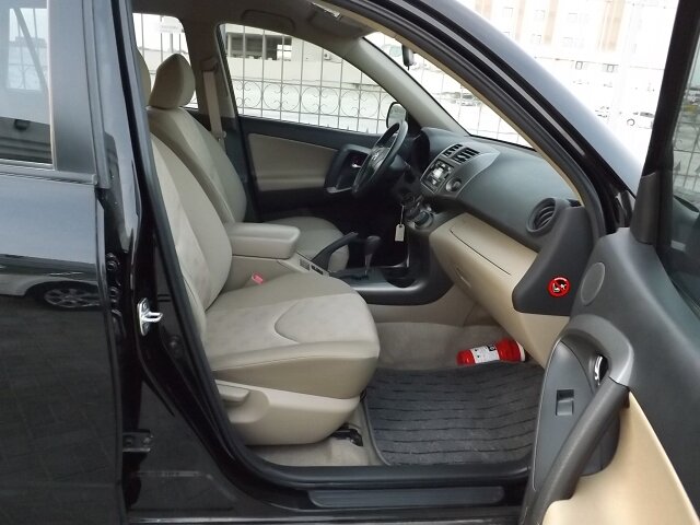 2012 تويوتا راف 4