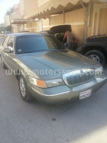 2001 فورد جراند ماركيز