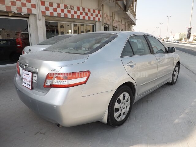 2011 تويوتا كامري
