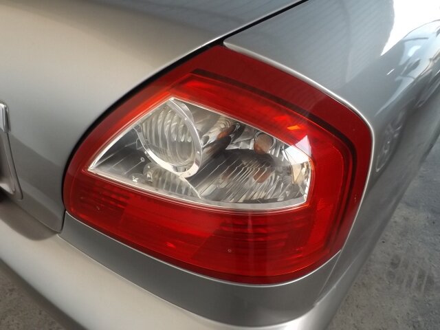 2002 Infiniti QX50